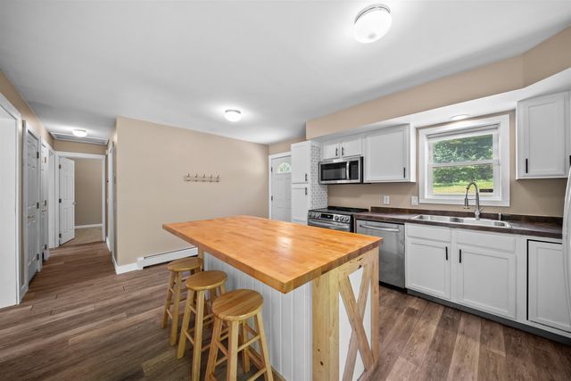 25 Cynthia Drive, Alton, NH 03810
