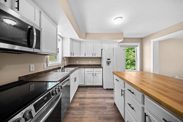 25 Cynthia Drive, Alton, NH 03810