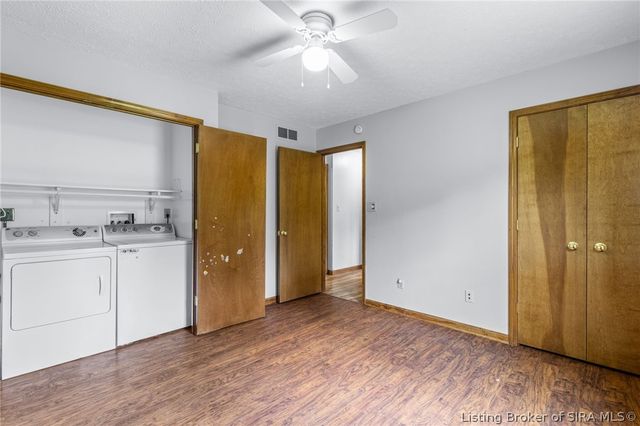 8465 Scottsville Road, Floyds Knobs, IN 47106