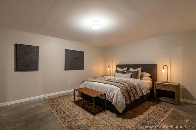 8465 Scottsville Road, Floyds Knobs, IN 47106