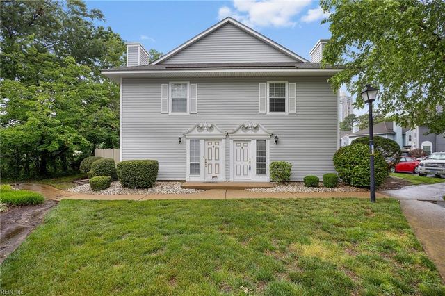264 Ferdinand CIR, Virginia Beach, VA 23462
