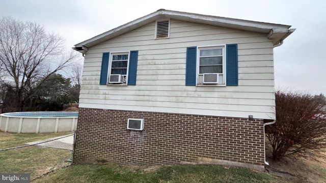 109 PORTER WAY, Charles Town, WV 25414