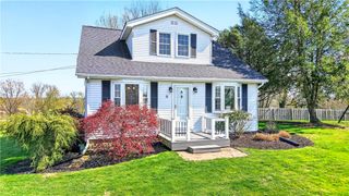 8 Snyder Ave, Carroll Twp, PA 15063