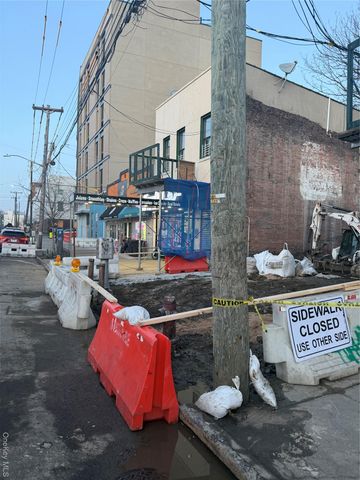 4740 White Plains Road, Bronx, NY 10470