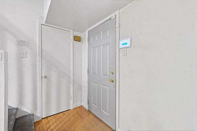 7559 S Hoyne Avenue, Chicago, IL 60620