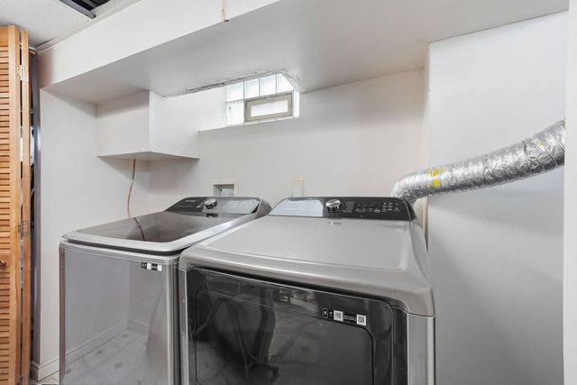 7559 S Hoyne Avenue, Chicago, IL 60620