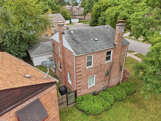 7559 S Hoyne Avenue, Chicago, IL 60620