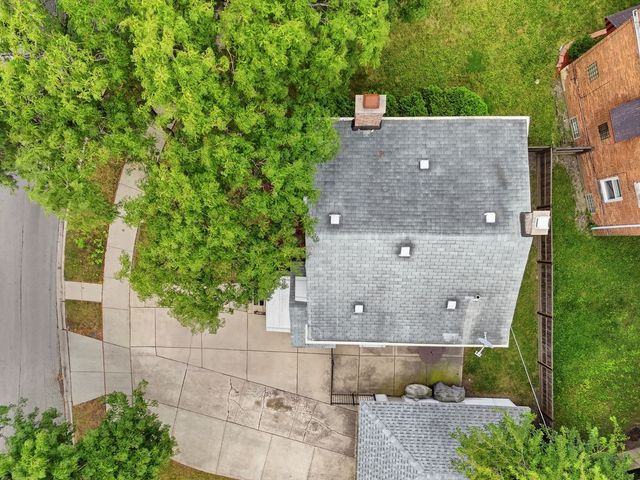 7559 S Hoyne Avenue, Chicago, IL 60620