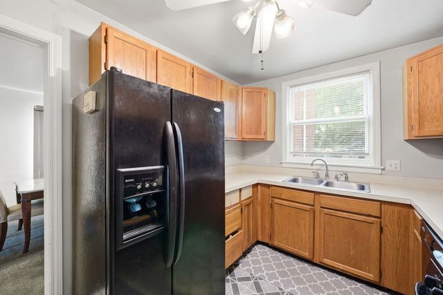 7559 S Hoyne Avenue, Chicago, IL 60620