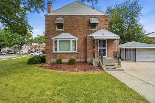 7559 S Hoyne Avenue, Chicago, IL 60620