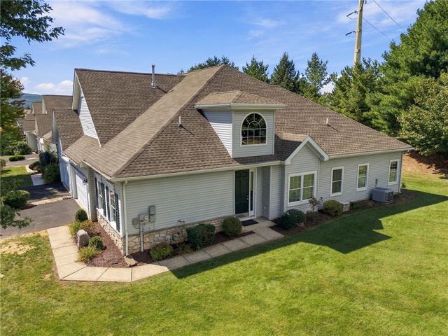 2673 Terrwood Drive West, Lower Macungie Twp, PA 18062