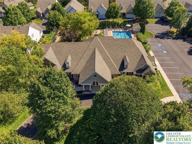 2673 Terrwood Drive West, Lower Macungie Twp, PA 18062