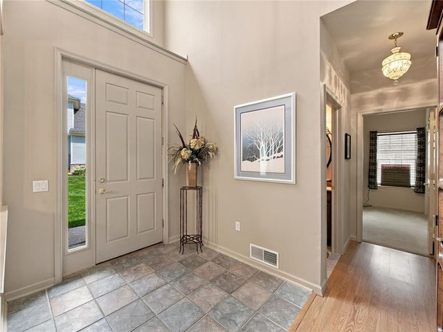 2673 Terrwood Drive West, Lower Macungie Twp, PA 18062