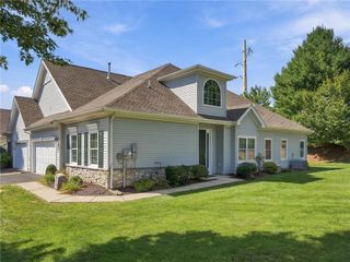 2673 Terrwood Drive West, Lower Macungie Twp, PA 18062