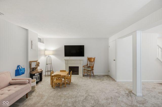 9412 Timber View Drive, Indianapolis, IN 46250