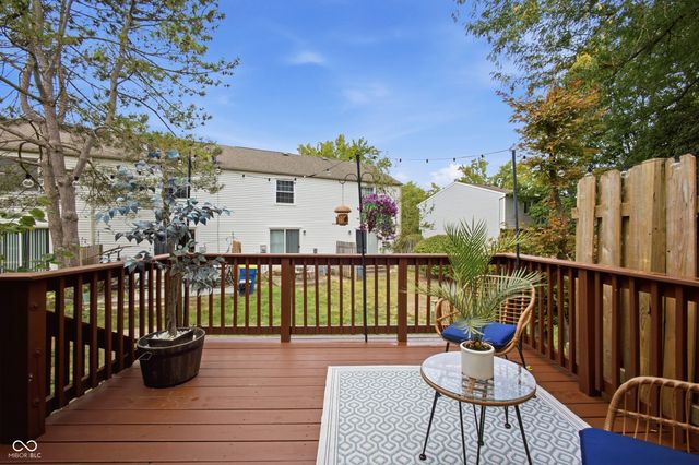 9412 Timber View Drive, Indianapolis, IN 46250