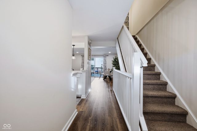 9412 Timber View Drive, Indianapolis, IN 46250
