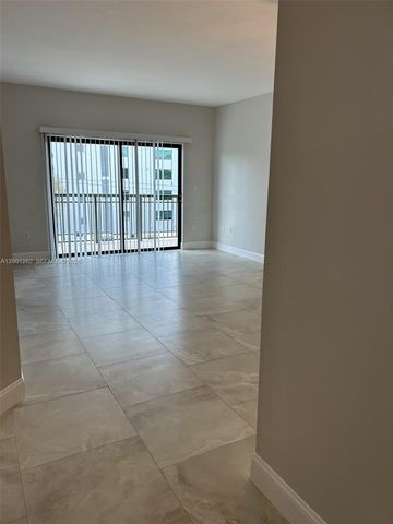 3590 Coral Way 505, Miami, FL 33145