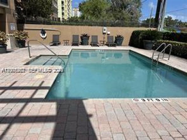 3590 Coral Way 505, Miami, FL 33145