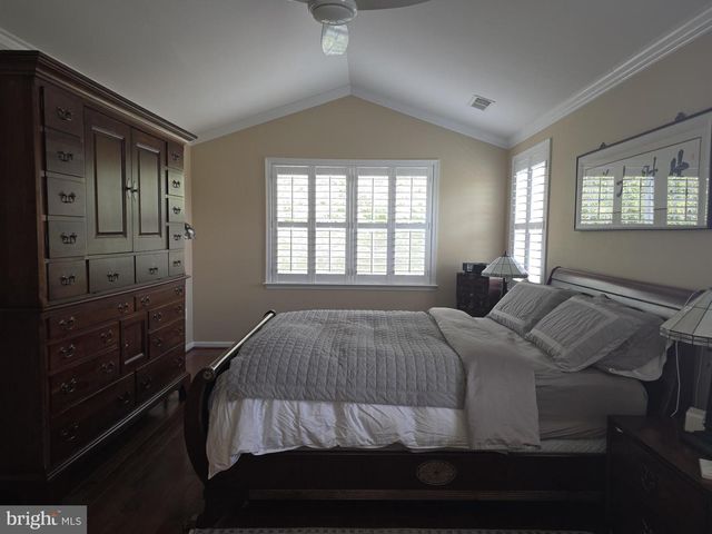 15487 GOSSOMS STORE CT, Haymarket, VA 20169