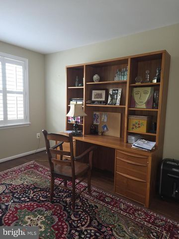 15487 GOSSOMS STORE CT, Haymarket, VA 20169