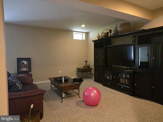 15487 GOSSOMS STORE CT, Haymarket, VA 20169
