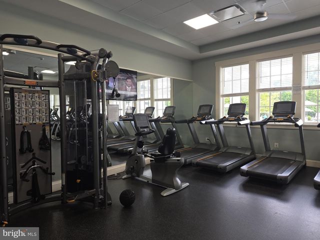 15487 GOSSOMS STORE CT, Haymarket, VA 20169