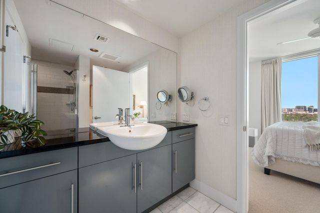 300 Bowie ST 3605, Austin, TX 78703