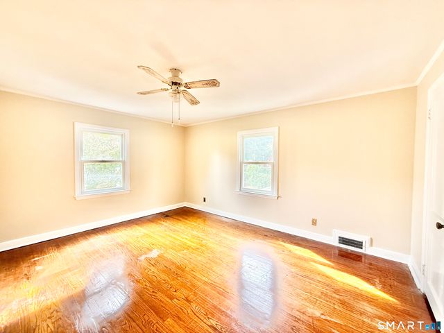172 Hope Street, Stamford, CT 06906