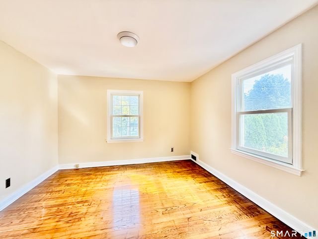 172 Hope Street, Stamford, CT 06906