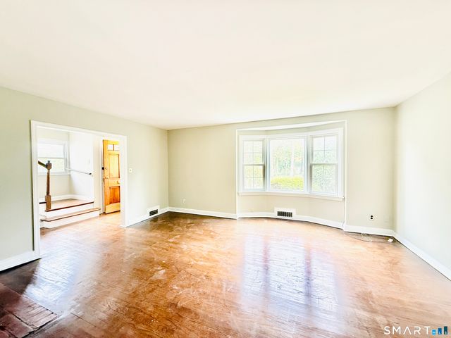 172 Hope Street, Stamford, CT 06906