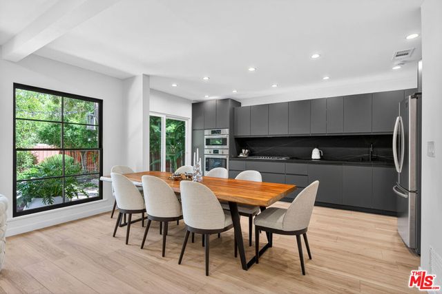 22217 Ybarra Road, Woodland Hills, CA 91364