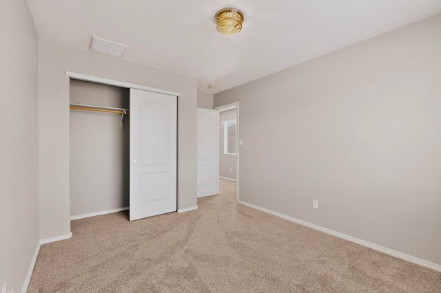 15 Tome Vista Drive, Los Lunas, NM 87031