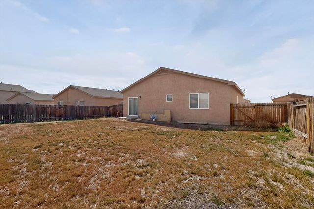 15 Tome Vista Drive, Los Lunas, NM 87031