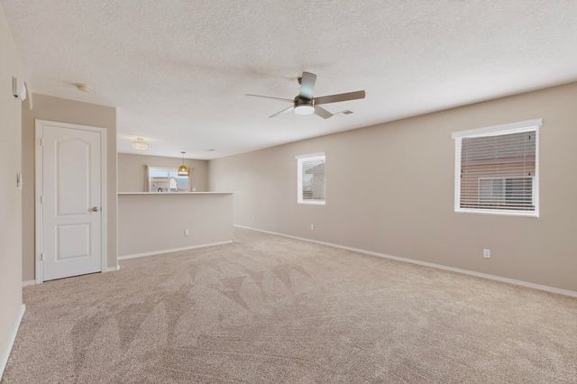 15 Tome Vista Drive, Los Lunas, NM 87031