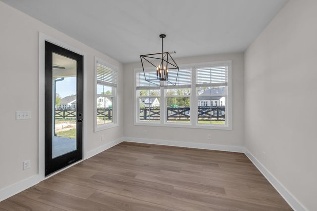 2552 Butlers Green Circle 5, Chattanooga, TN 37421