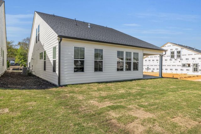 2552 Butlers Green Circle 5, Chattanooga, TN 37421