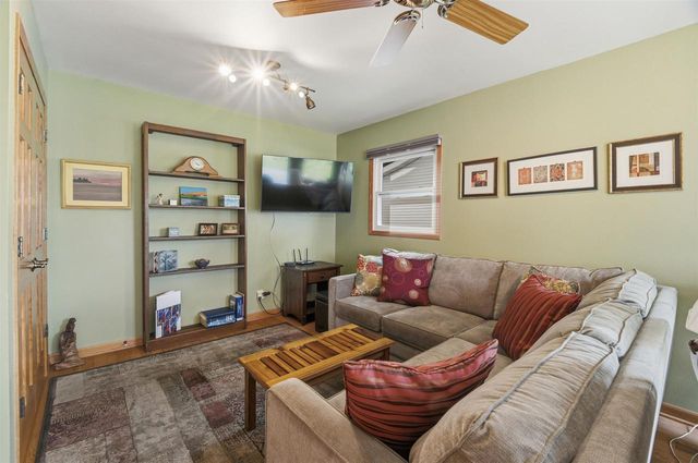 590 E 10TH STREET, Fond Du Lac, WI 54935