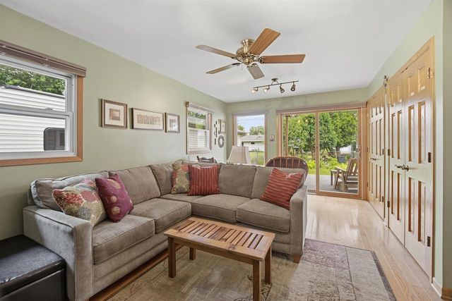 590 E 10TH STREET, Fond Du Lac, WI 54935