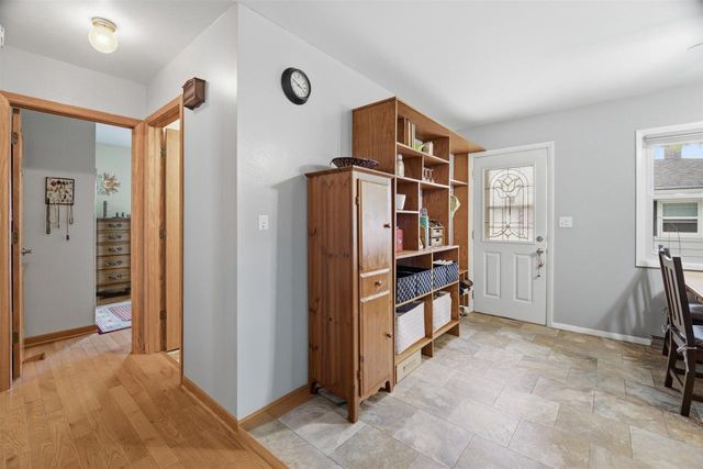 590 E 10TH STREET, Fond Du Lac, WI 54935