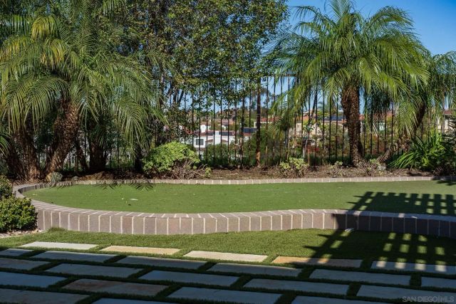 5848 Meadows Del Mar, San Diego, CA 92130
