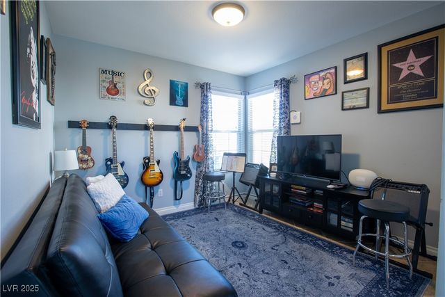 8573 Coyote Peak Circle, Las Vegas, NV 89147