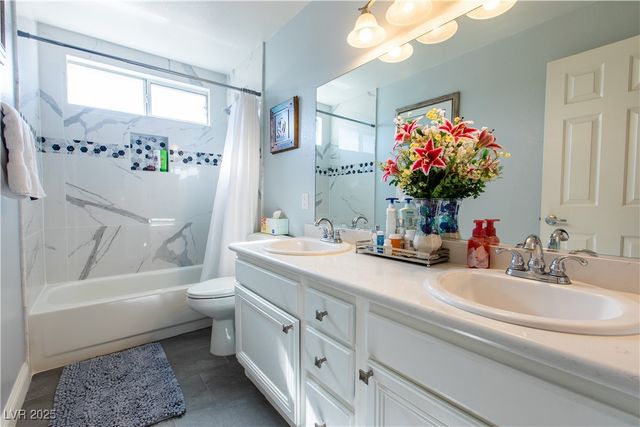 8573 Coyote Peak Circle, Las Vegas, NV 89147