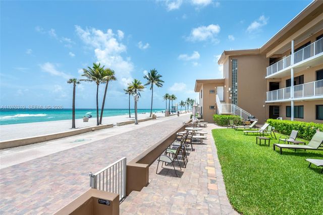 3300 N Surf Rd 26A, Hollywood, FL 33019