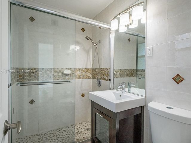 3300 N Surf Rd 26A, Hollywood, FL 33019
