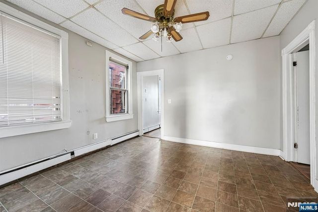81 George Street, Paterson, NJ 07503