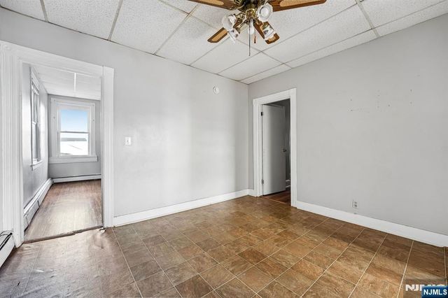 81 George Street, Paterson, NJ 07503