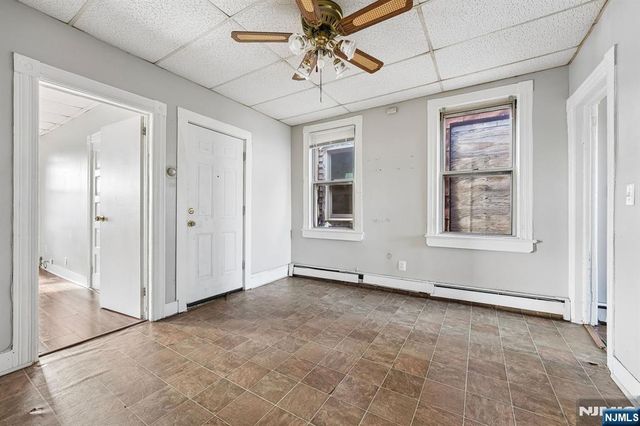 81 George Street, Paterson, NJ 07503