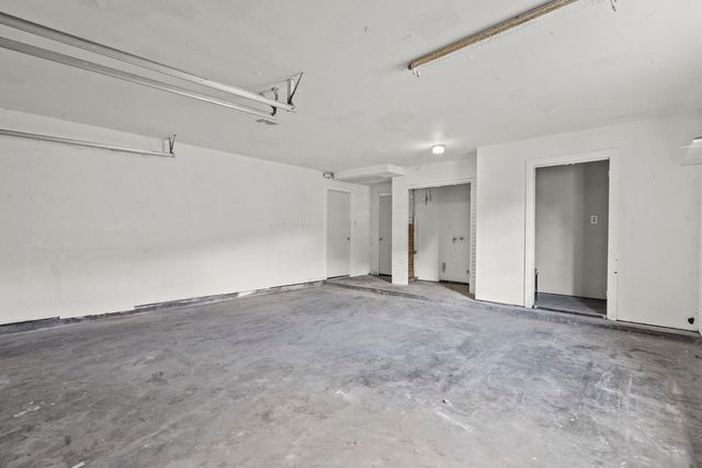 2013 17th Avenue N, Texas City, TX 77590