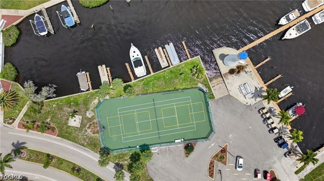 14527 Paul Revere LOOP, North Fort Myers, FL 33917